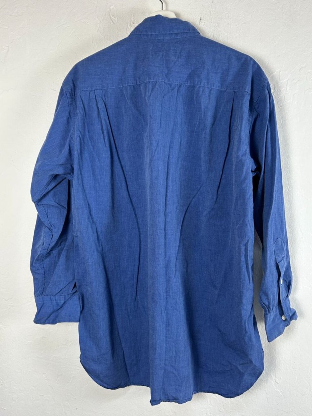 Madrigal Mens Blue Long-Sleeve Button-Up Dress Shirt 16 1/2 33 Cotton Casual - Picture 2 of 9